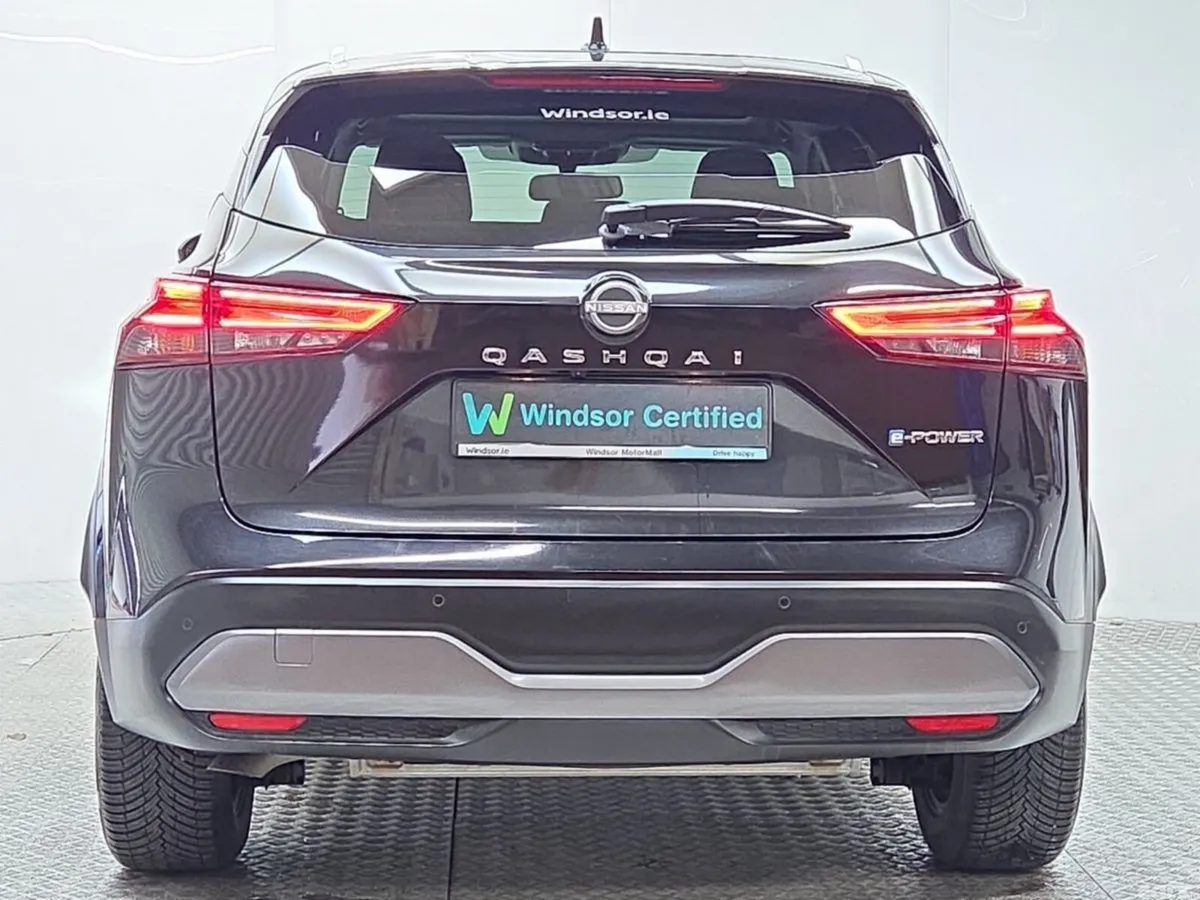 Nissan Qashqai MPV, Petrol Hybrid, 2023, Black