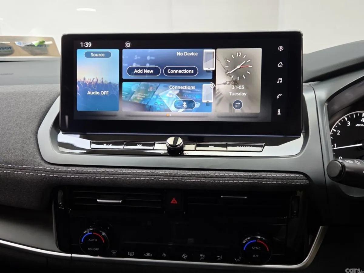 Nissan Qashqai MPV, Petrol Hybrid, 2025, Grey