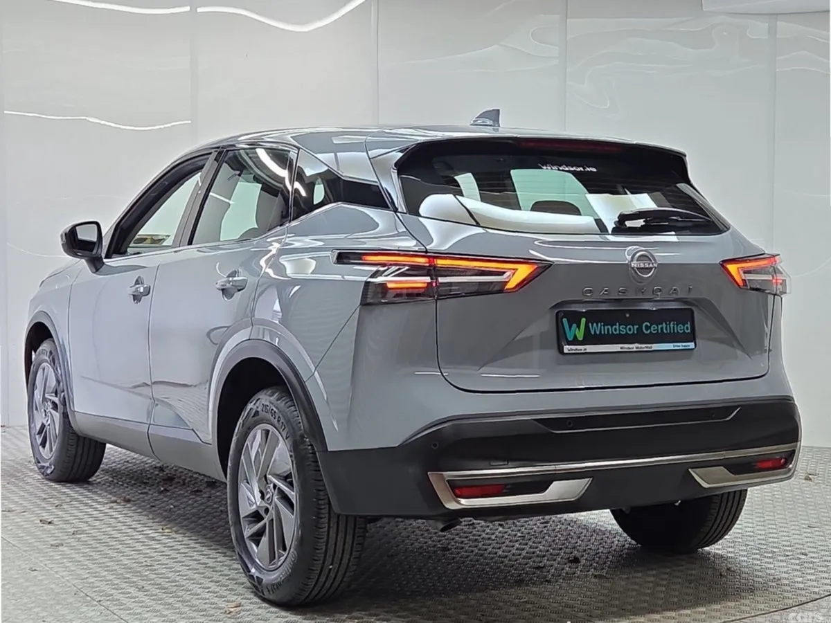 Nissan Qashqai MPV, Petrol Hybrid, 2025, Grey