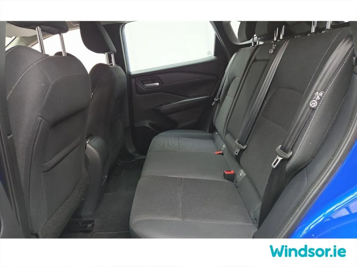 Nissan Qashqai MPV, Petrol Hybrid, 2023, Blue