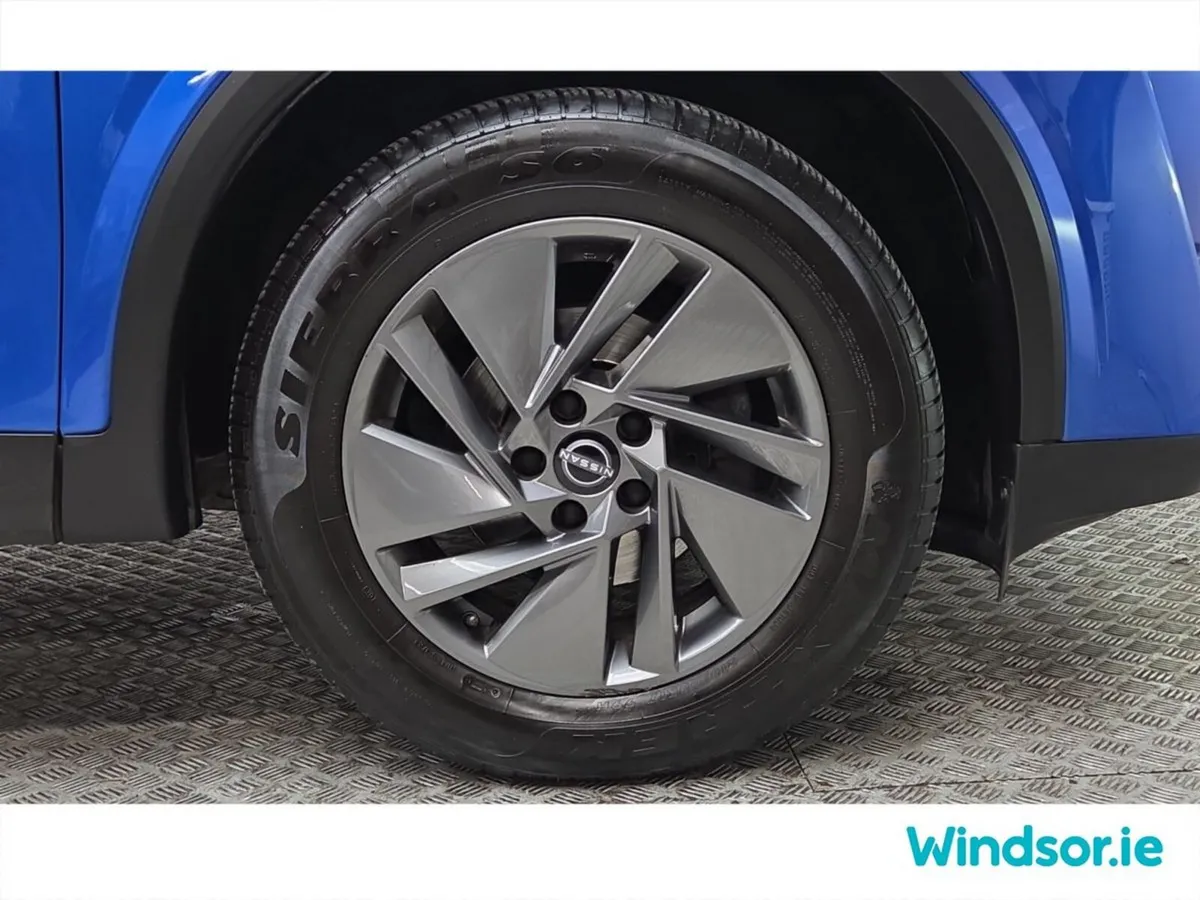 Nissan Qashqai MPV, Petrol Hybrid, 2023, Blue