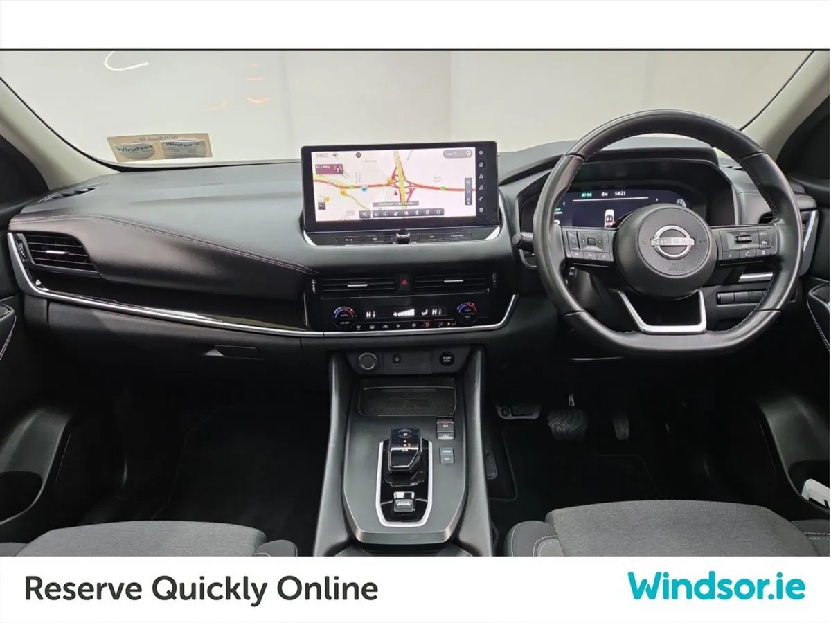 Nissan Qashqai MPV, Petrol Hybrid, 2023, White