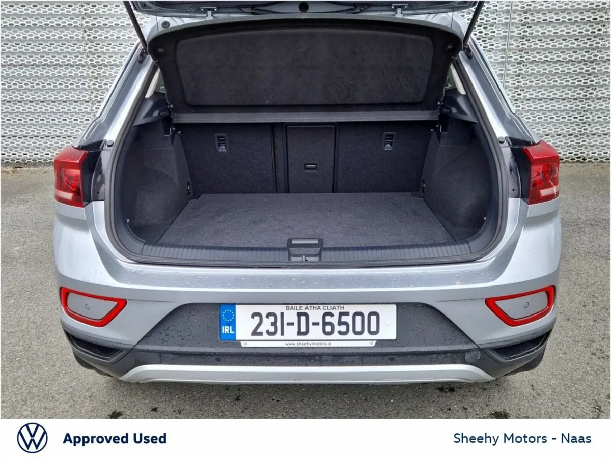 Volkswagen T-Roc SUV, Diesel, 2023, Silver