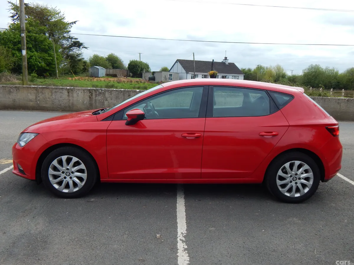 SEAT Leon Estate, Diesel, 2017, Red