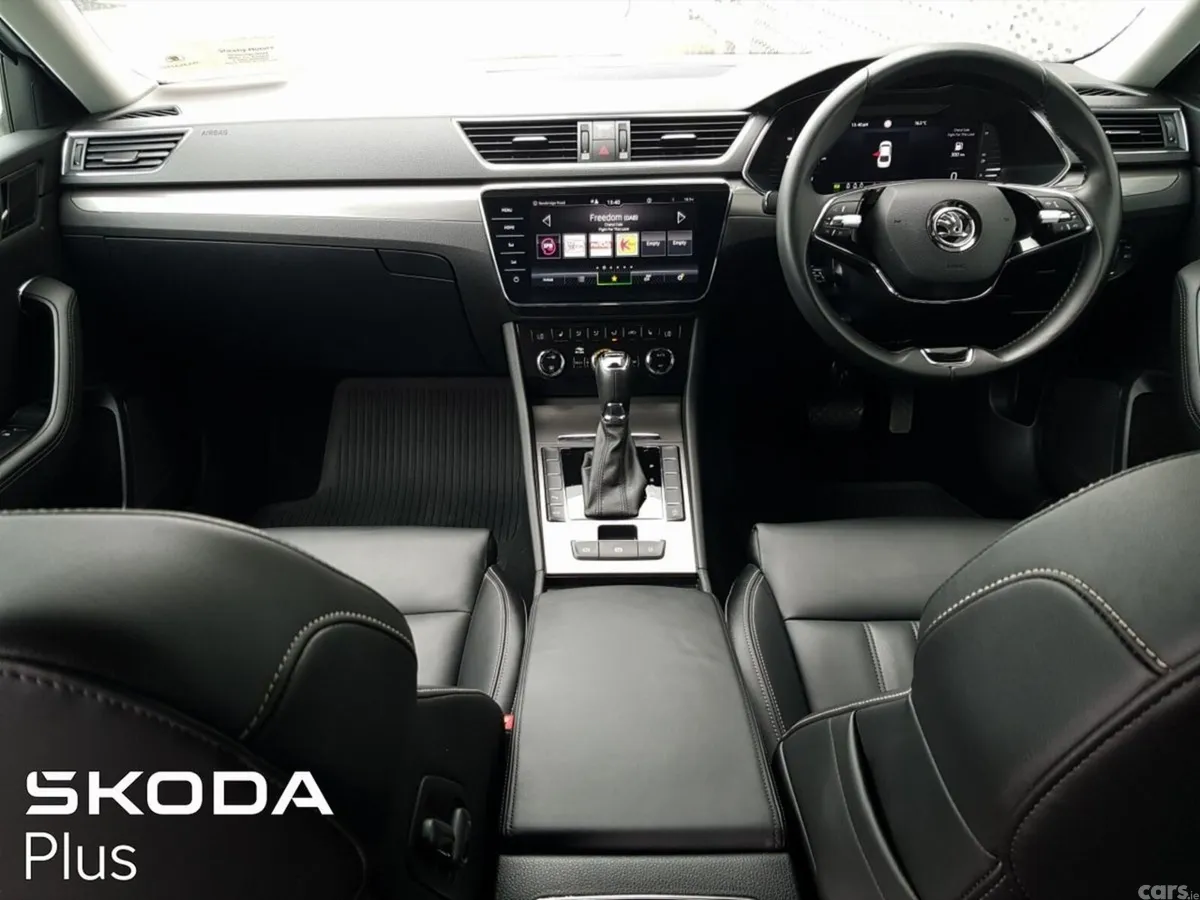Skoda Superb Saloon, Diesel, 2024, Silver