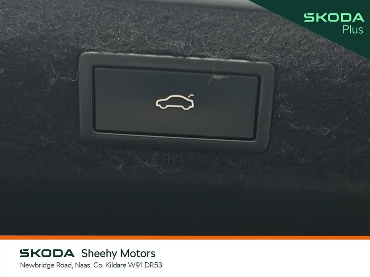 Skoda Superb Saloon, Diesel, 2024, Silver