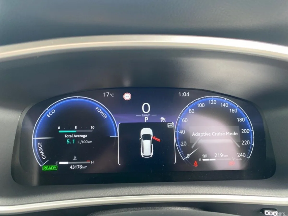Toyota Corolla Cross Hatchback, Petrol Hybrid, 2024, White