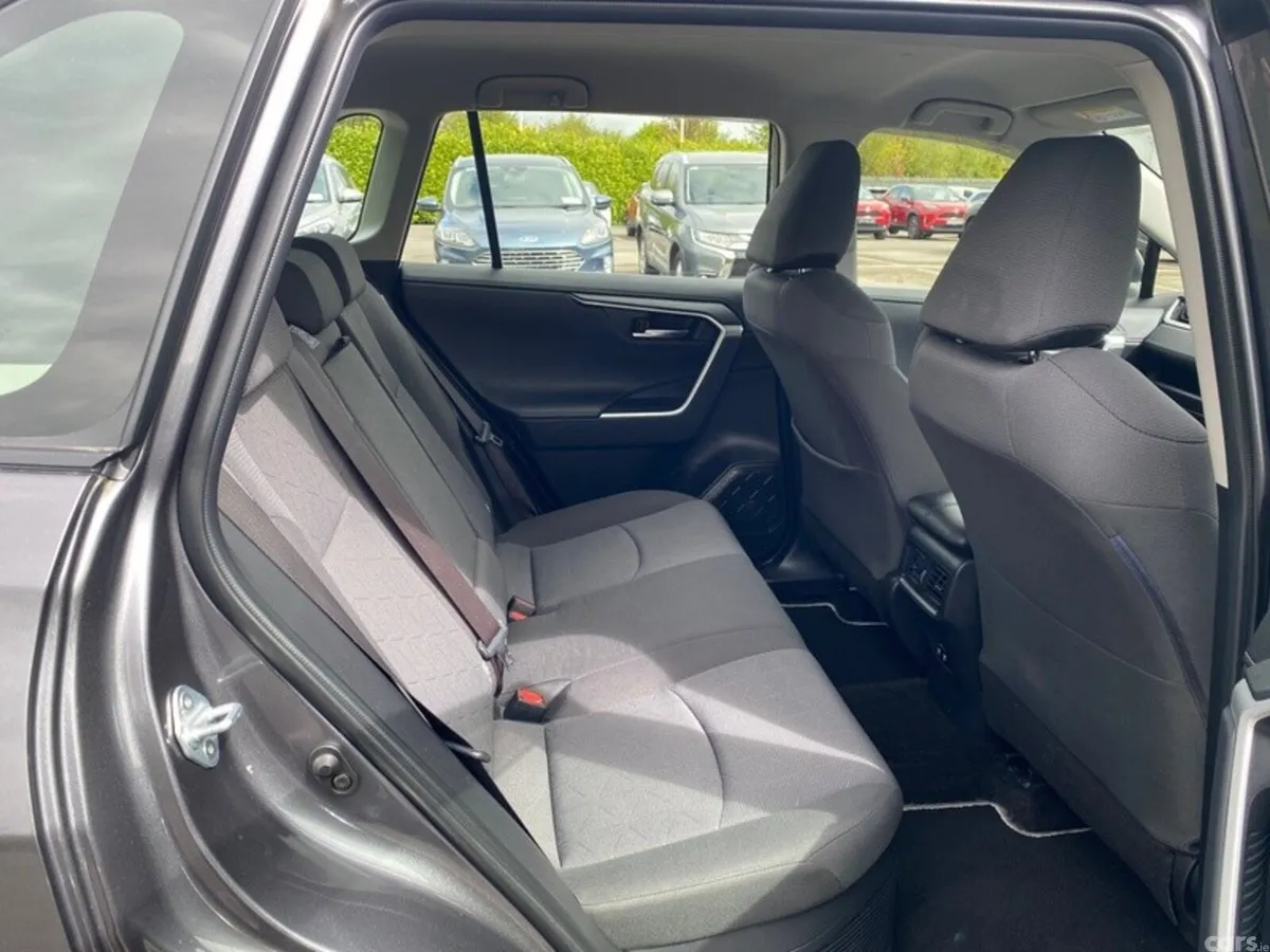 Toyota RAV4 SUV, Petrol Hybrid, 2019, Grey