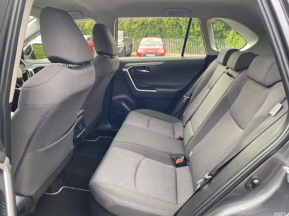 Toyota RAV4 SUV, Petrol Hybrid, 2019, Grey