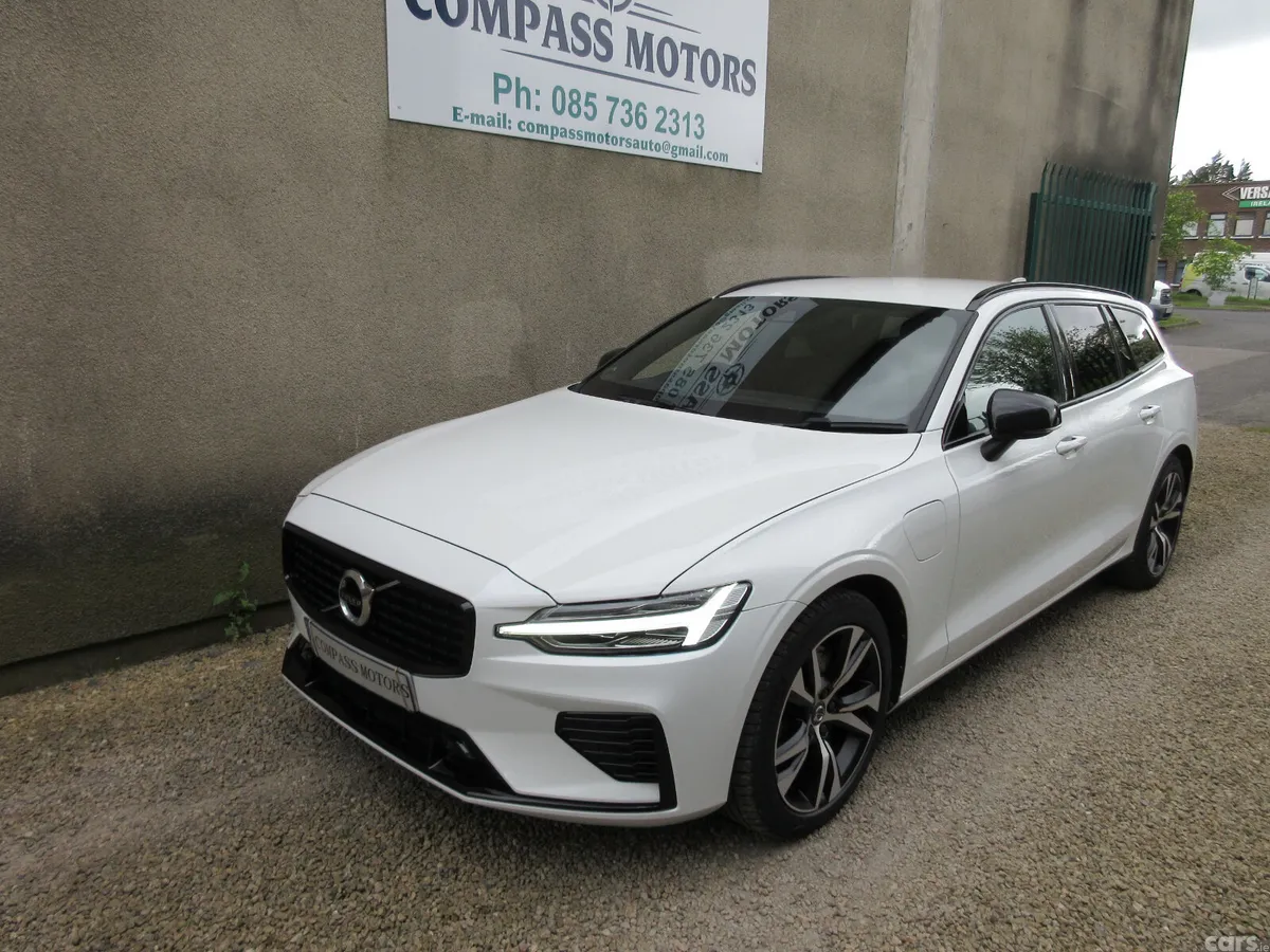 Volvo V60 Estate, Petrol Plug-in Hybrid, 2022, White
