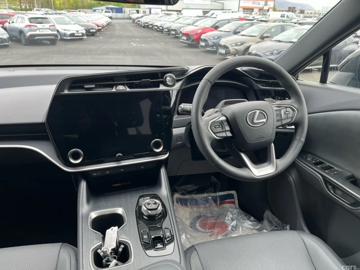 Lexus RZ SUV, Electric, 2025, Black