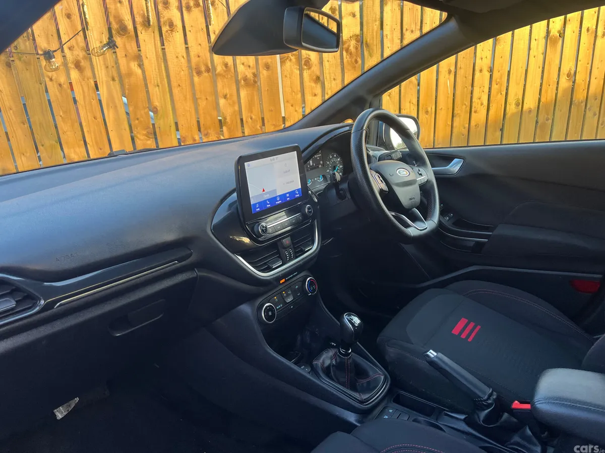 Ford Fiesta Hatchback, Petrol, 2023, Blue