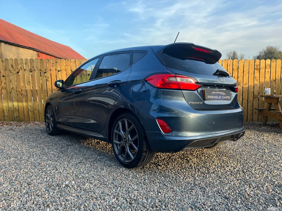 Ford Fiesta Hatchback, Petrol, 2023, Blue