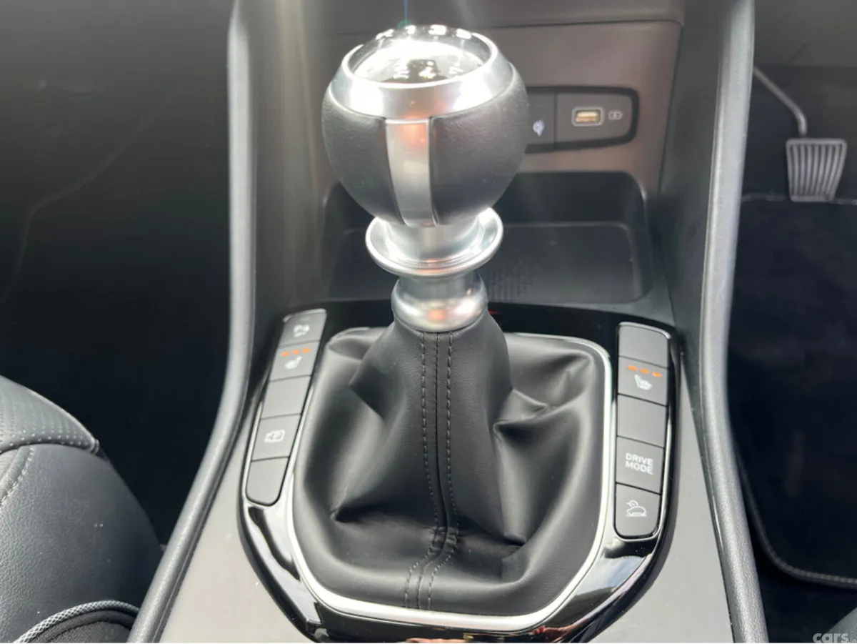 Hyundai Tucson SUV, Diesel, 2023, White
