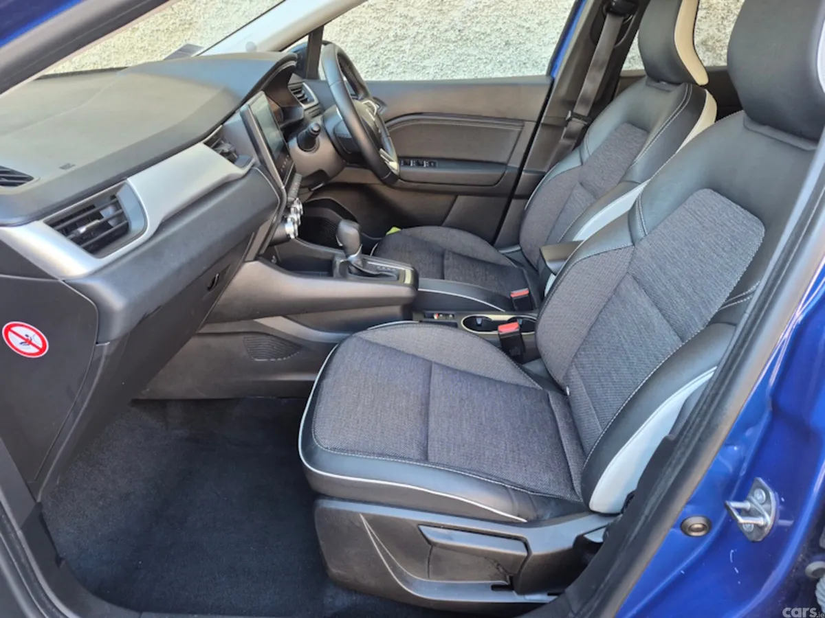 Renault Captur Hatchback, Petrol Hybrid, 2024, Blue