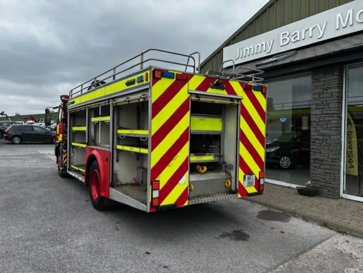 Volvo Other Fire Engine, Diesel, 1999, Red
