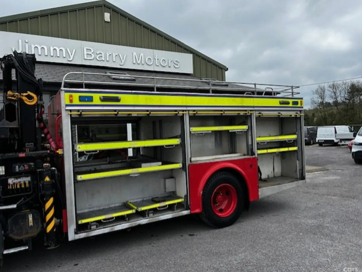 Volvo Other Fire Engine, Diesel, 1999, Red