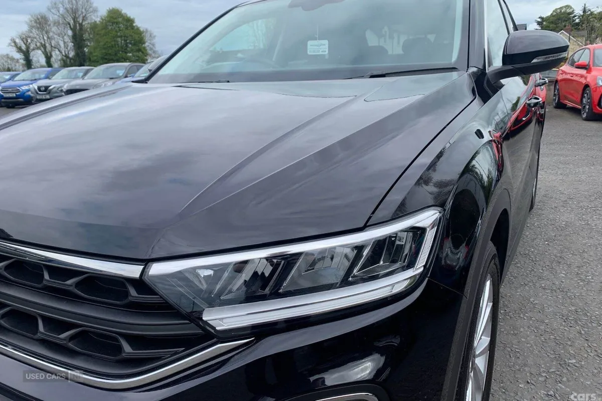 Volkswagen T-Roc SUV, Petrol, 2025, Black