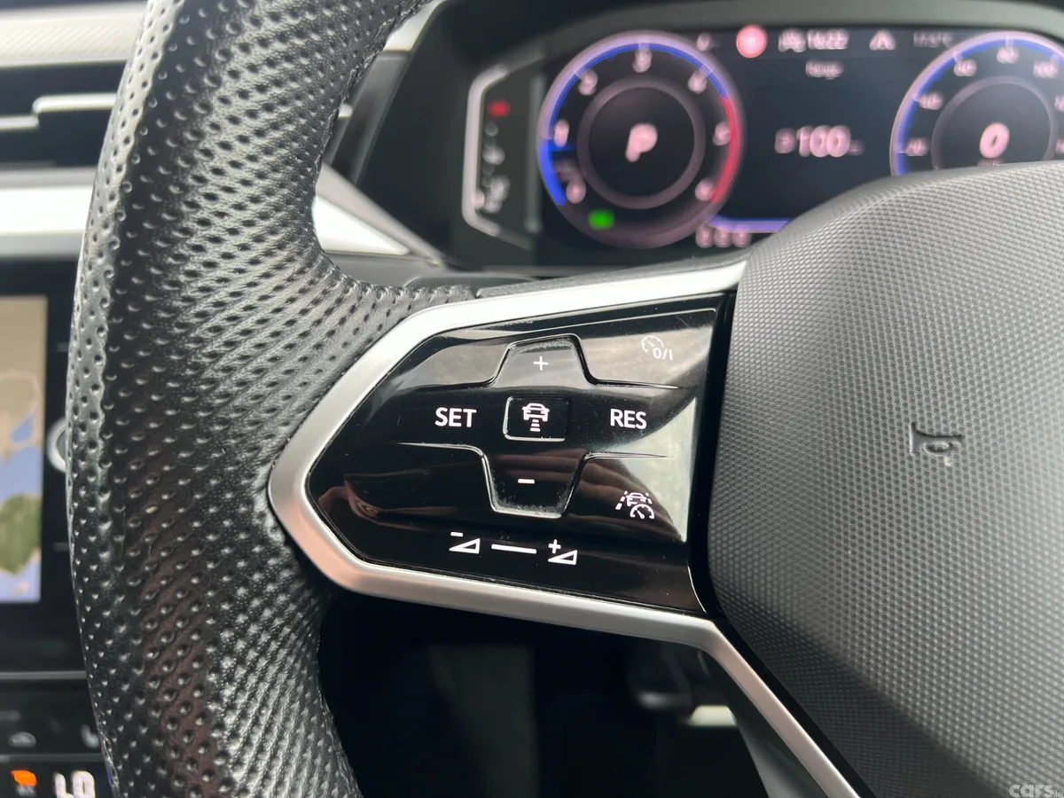 Volkswagen Arteon Estate, Diesel, 2023, Blue