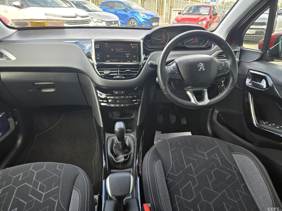 Peugeot 2008 Estate, Diesel, 2020, Red