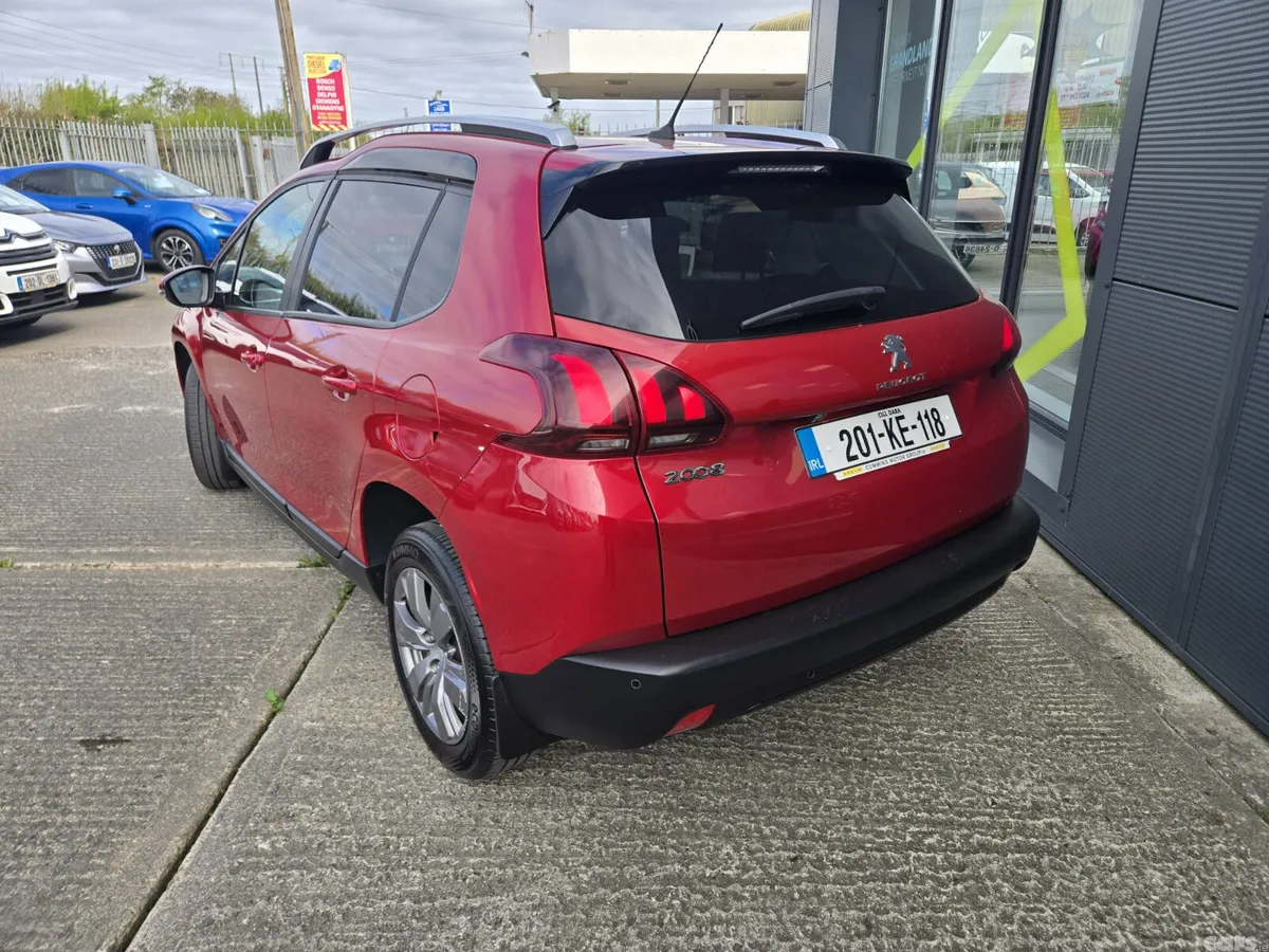 Peugeot 2008 Estate, Diesel, 2020, Red