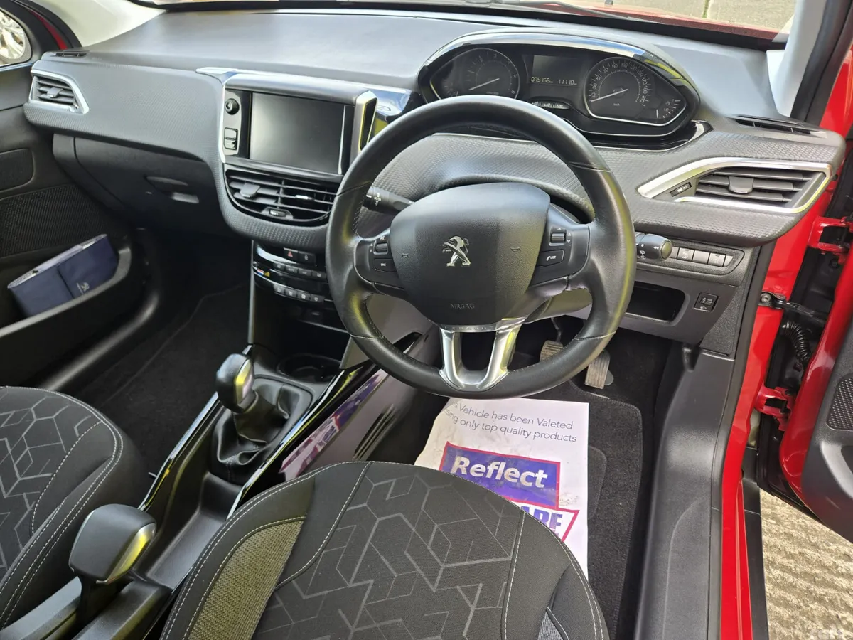 Peugeot 2008 Estate, Diesel, 2020, Red