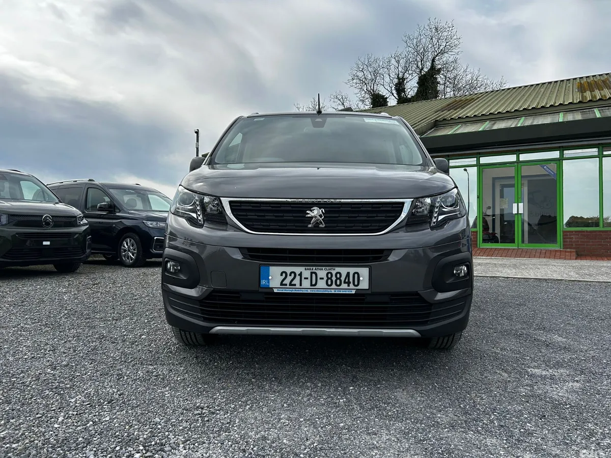 Peugeot Rifter MPV, Diesel, 2022, Grey