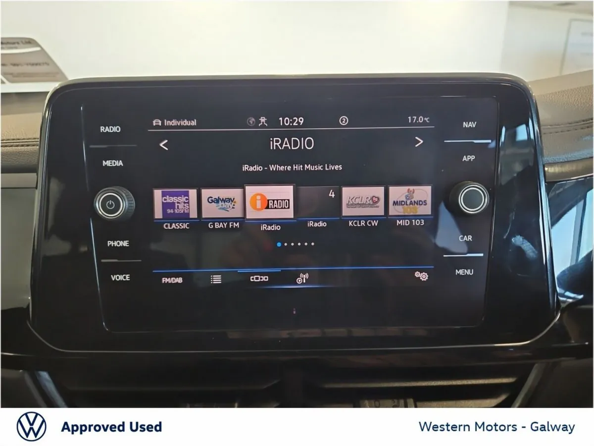 Volkswagen T-Roc SUV, Petrol, 2022, Blue