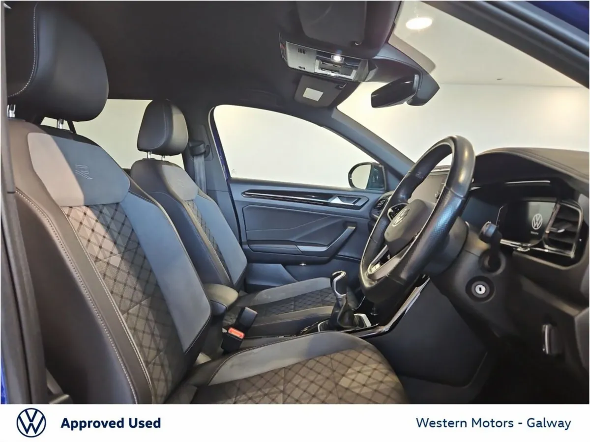 Volkswagen T-Roc SUV, Petrol, 2022, Blue