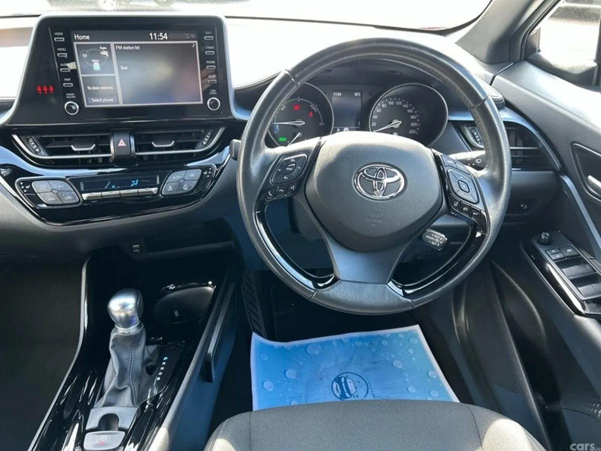 Toyota C-HR SUV, Petrol Hybrid, 2021, Red