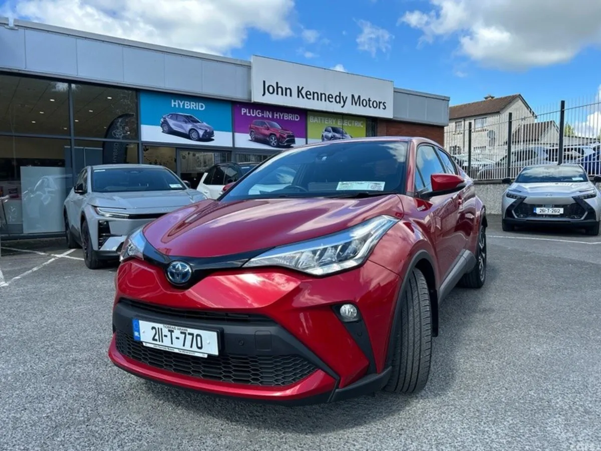 Toyota C-HR SUV, Petrol Hybrid, 2021, Red