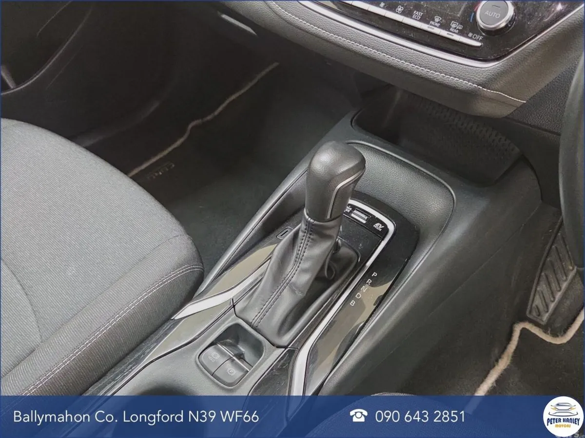Toyota Corolla Saloon, Petrol Hybrid, 2024, Black