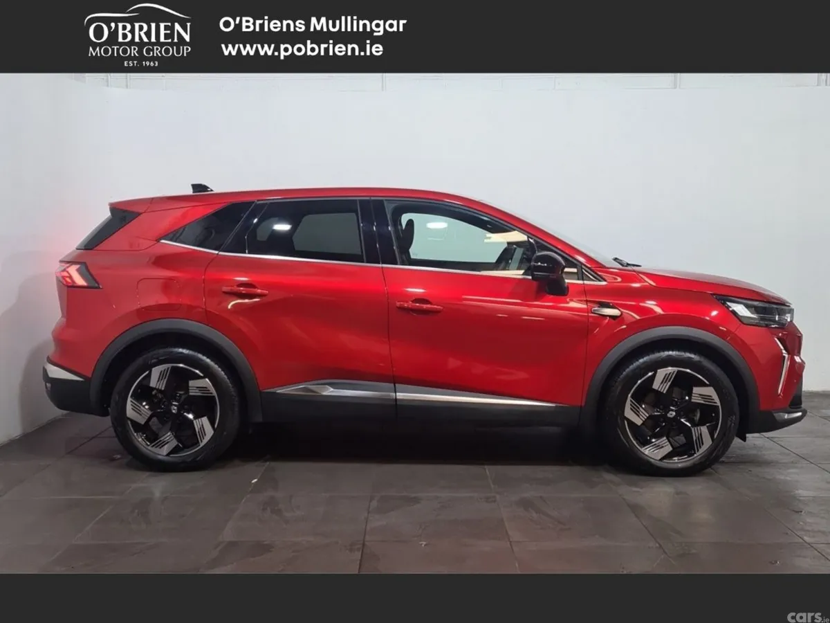 Renault Symbioz Hatchback, Petrol, 2025, Red