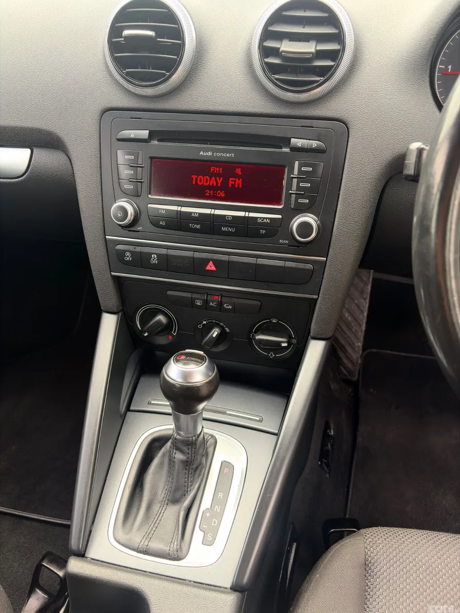Audi A3 Hatchback, Diesel, 2011, Red