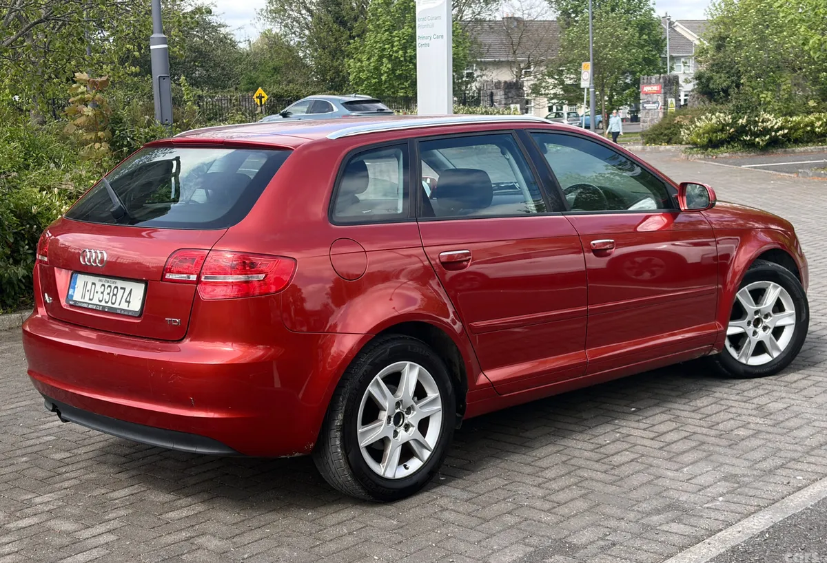 Audi A3 Hatchback, Diesel, 2011, Red