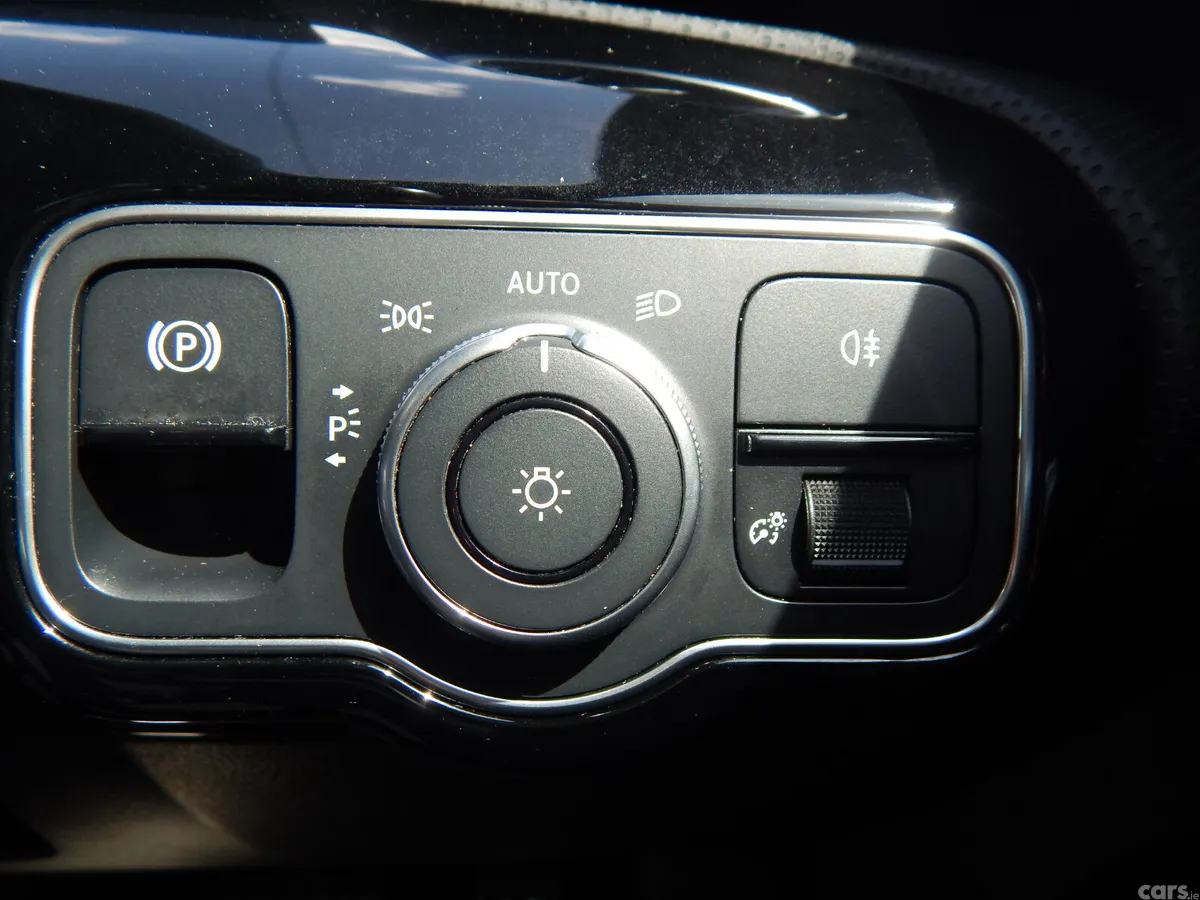 Mercedes-Benz CLA Saloon, Diesel, 2022, Grey