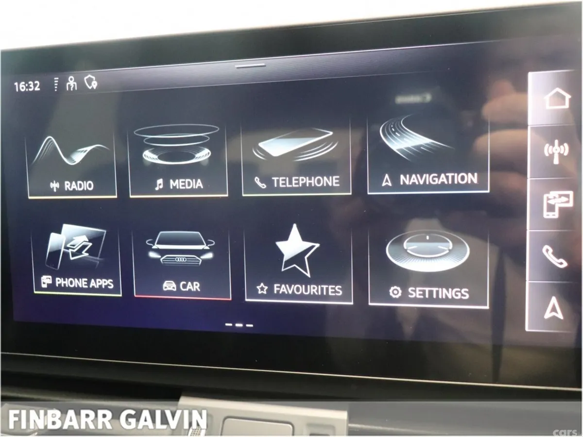 Audi Q5 SUV, Petrol Plug-in Hybrid, 2022, Black