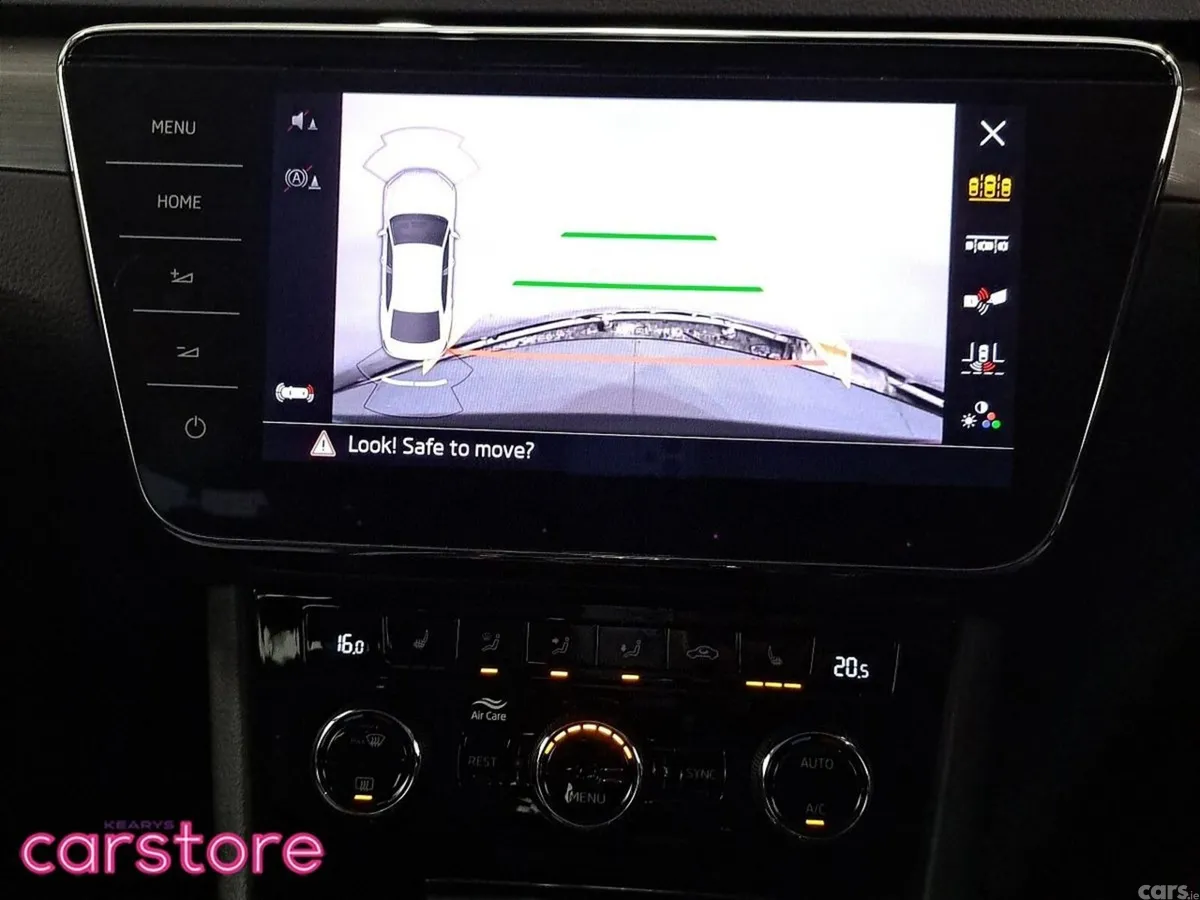 Skoda Superb Saloon, Diesel, 2023, Black