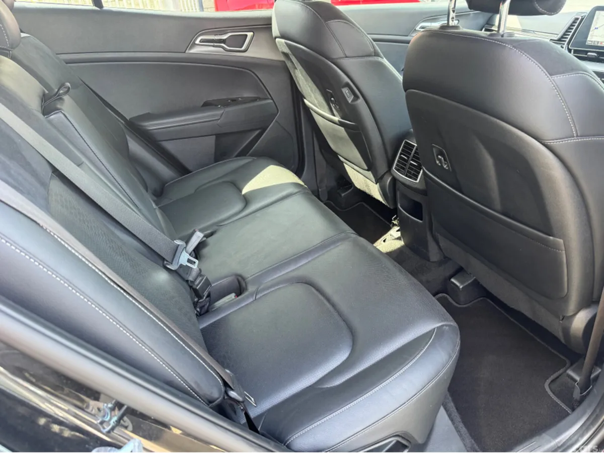 Kia Sportage Hatchback, Diesel, 2025, Black