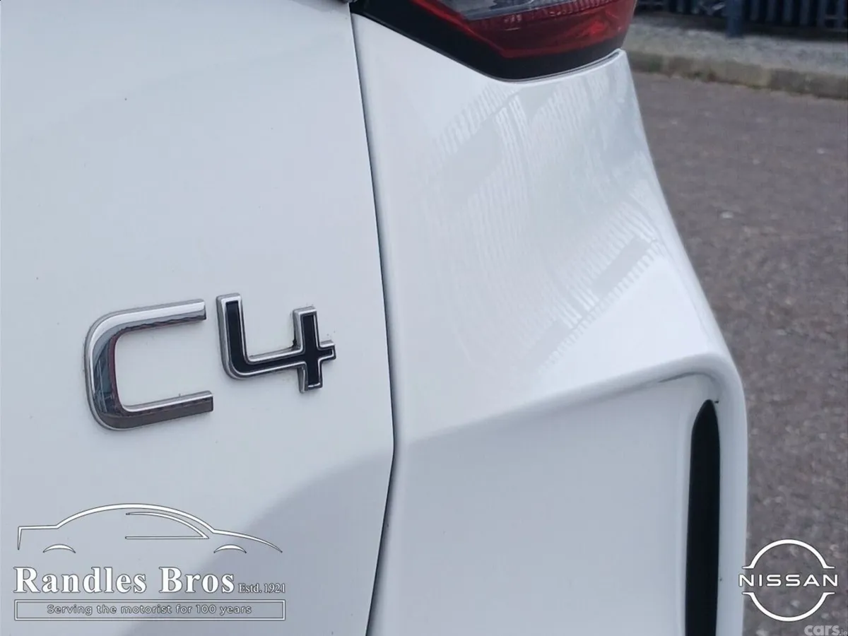 Citroen C4 Hatchback, Diesel, 2024, White