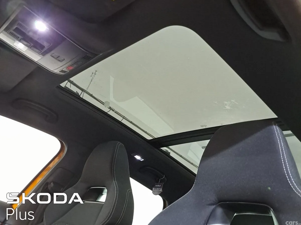 Skoda Karoq Estate, Diesel, 2023, Orange