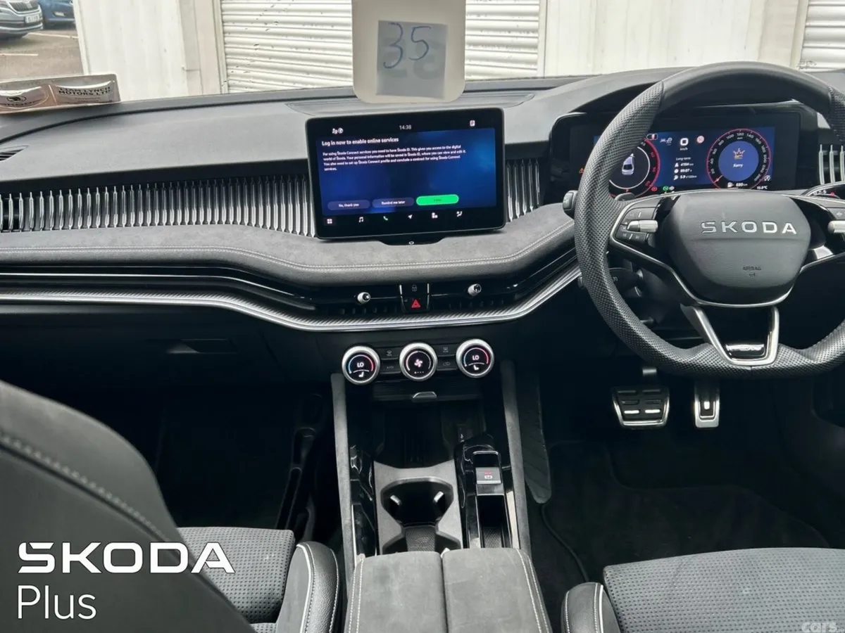 Skoda Superb Saloon, Diesel, 2025, Blue