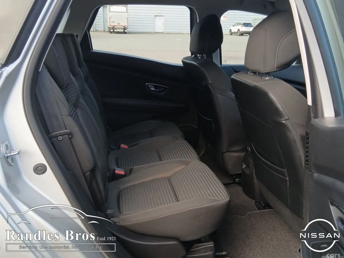 Renault Scenic MPV, Diesel, 2019, Silver