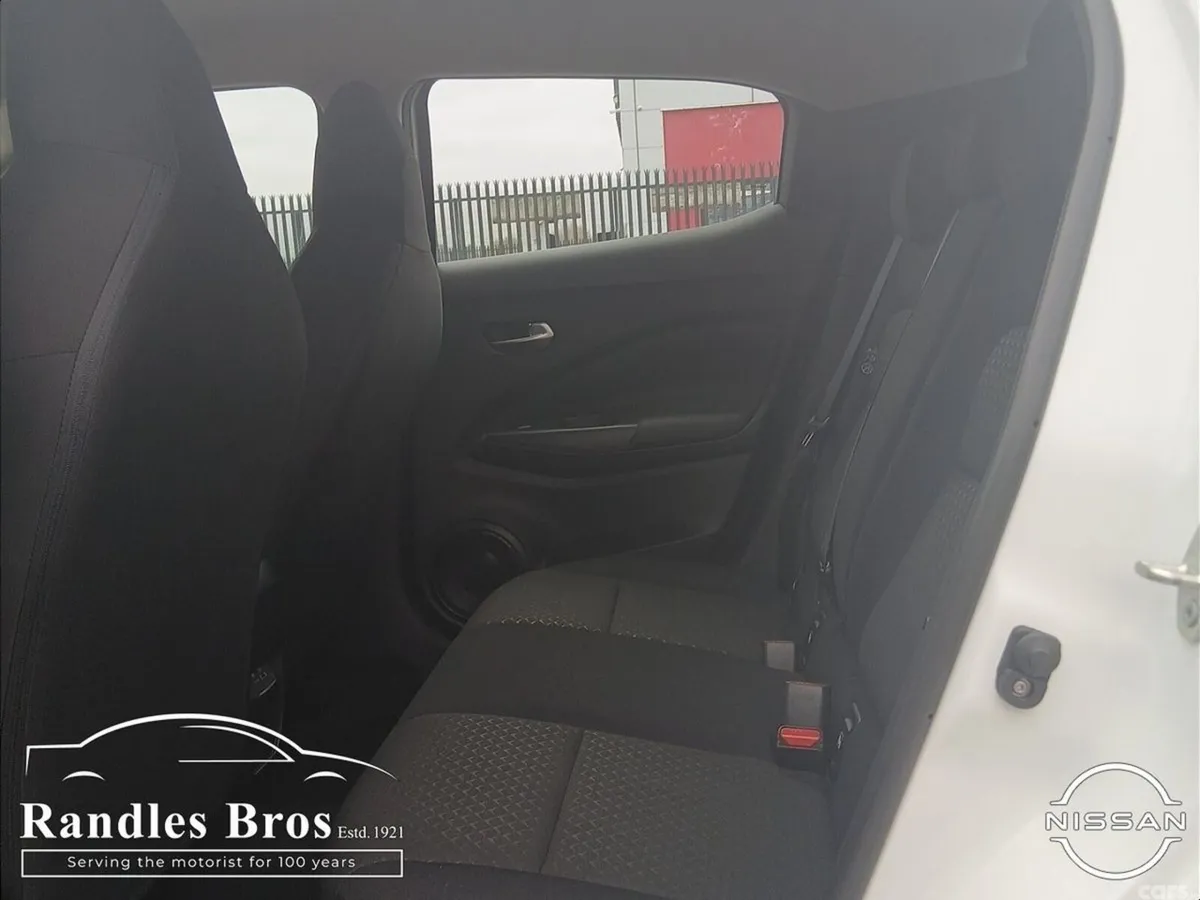 Nissan Juke SUV, Petrol, 2025, White
