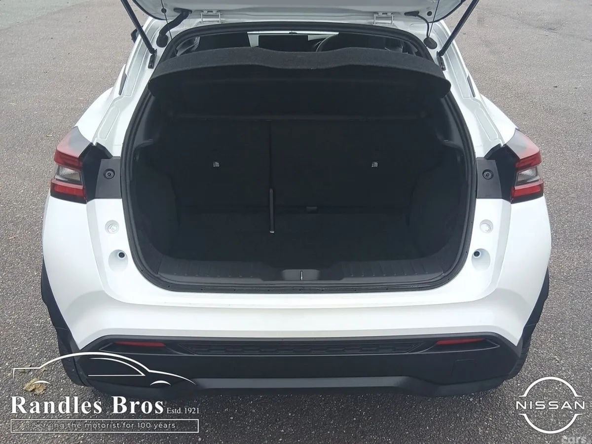 Nissan Juke SUV, Petrol, 2025, White