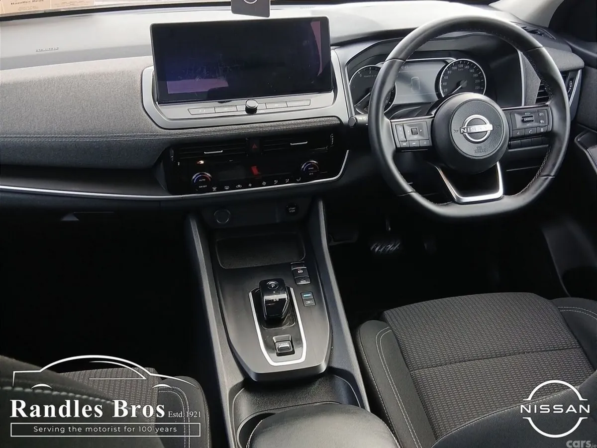 Nissan Qashqai MPV, Petrol Hybrid, 2025, Grey