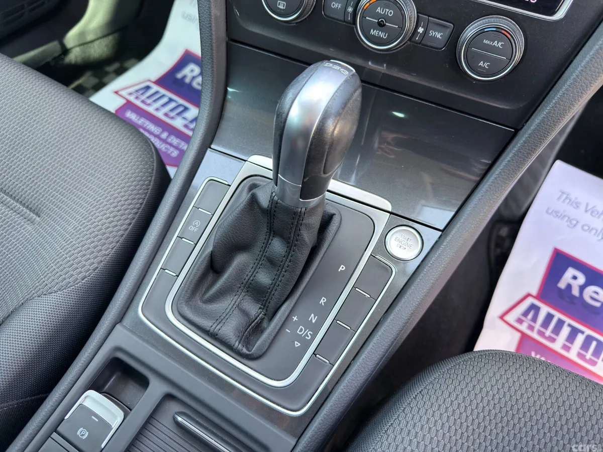 Volkswagen Golf Estate, Petrol, 2017, White