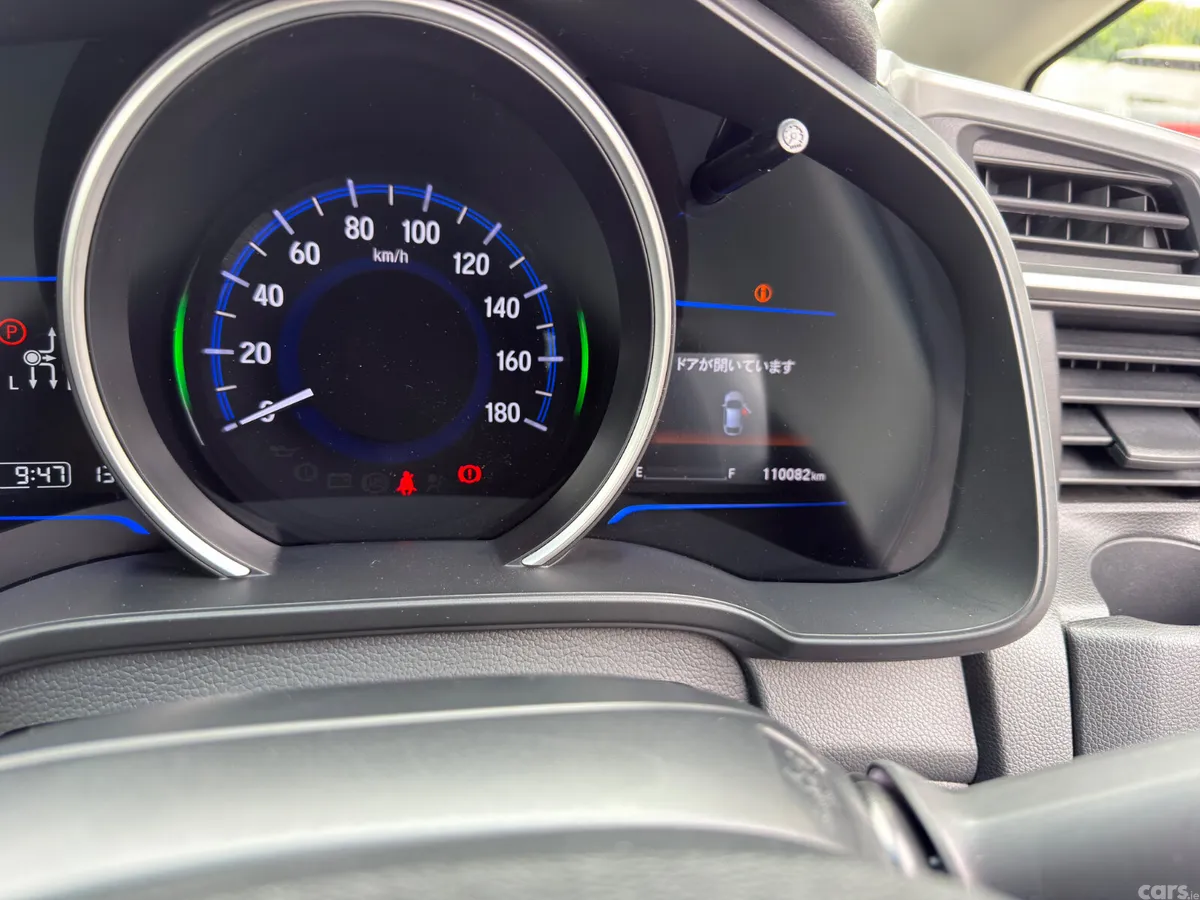 Honda Fit Hatchback, Petrol Hybrid, 2015, White