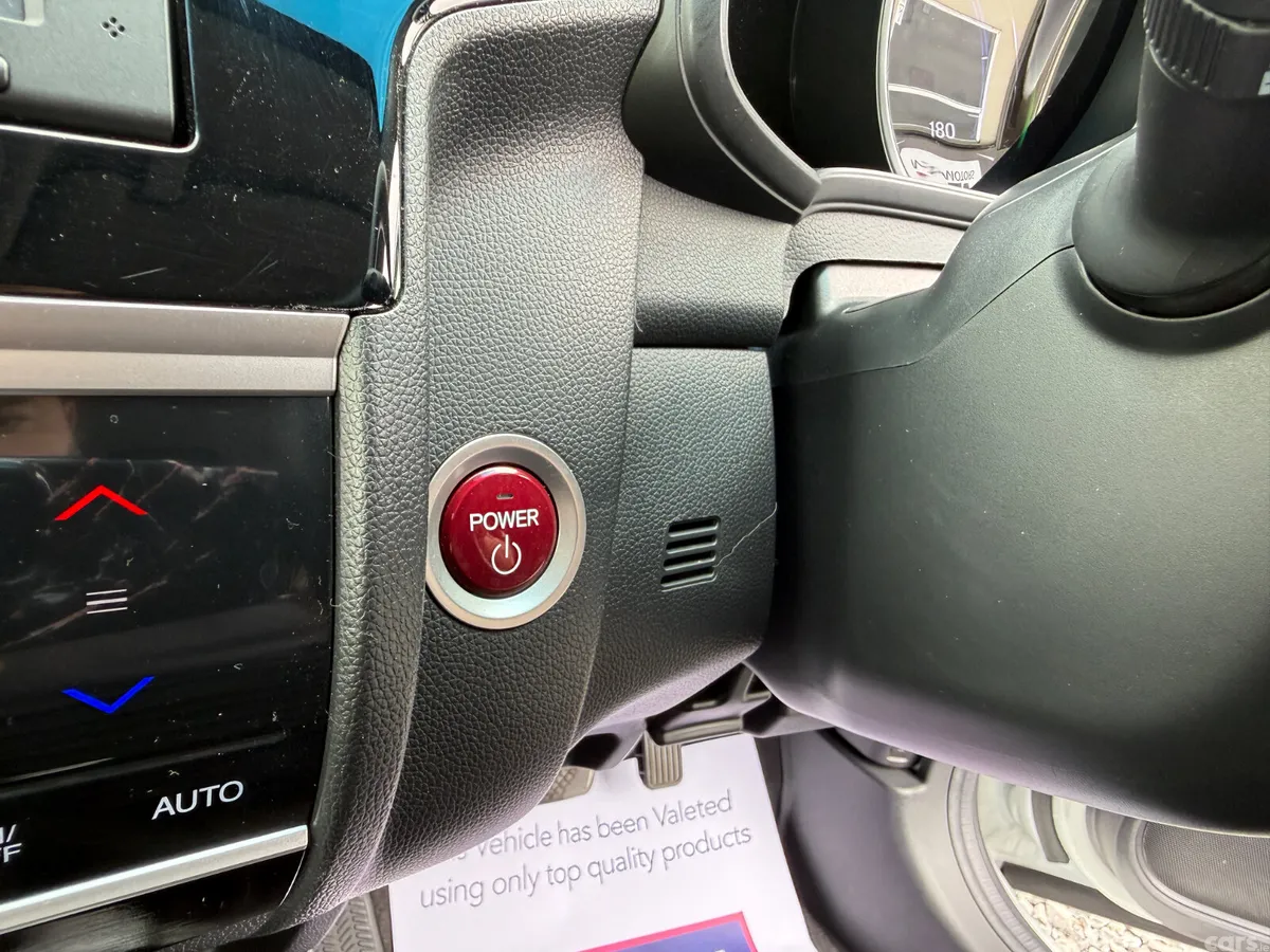 Honda Fit Hatchback, Petrol Hybrid, 2015, White
