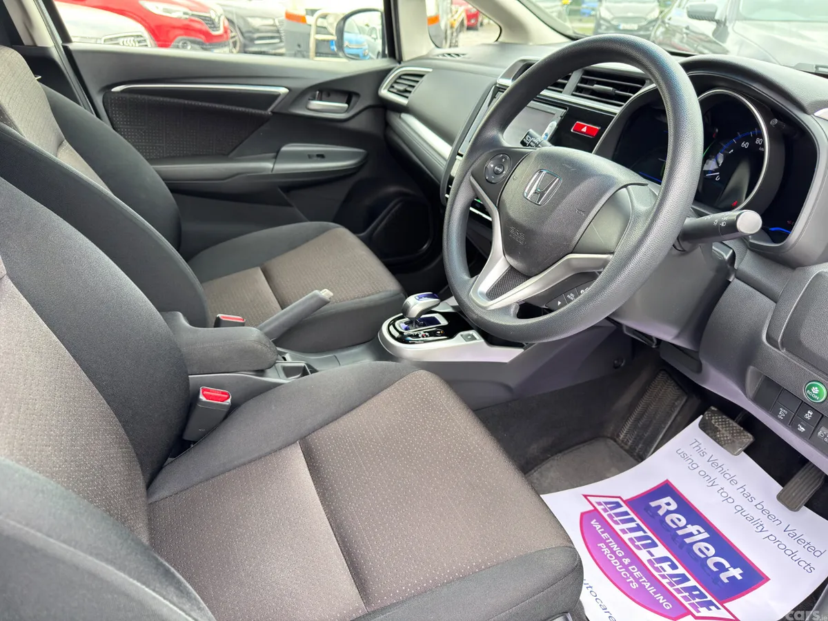 Honda Fit Hatchback, Petrol Hybrid, 2015, White